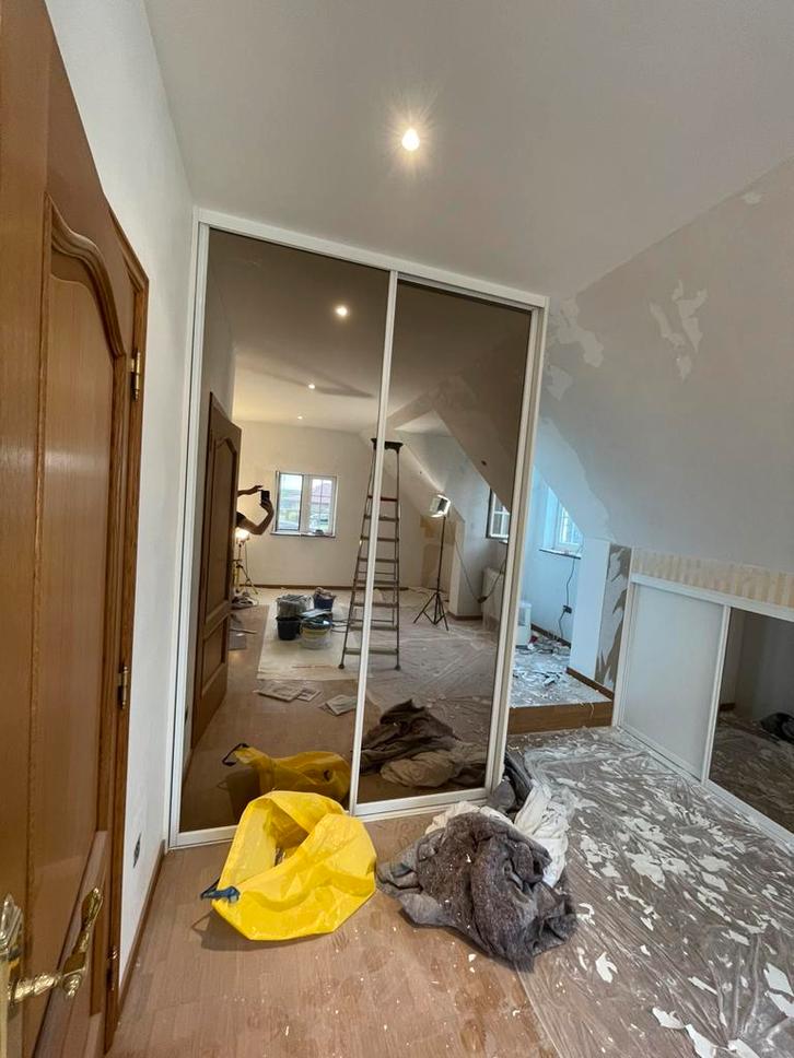Schuifdeuren met spiegelglas, Huis en Inrichting, Kasten | Kledingkasten, Zo goed als nieuw, 200 cm of meer, Minder dan 25 cm