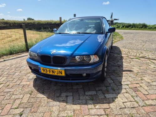 BMW 3-Serie 323i cabrio e46, Auto's, BMW, Particulier, 3-Serie, Benzine, E, Cabriolet, Automaat, Geïmporteerd, Blauw, Zwart, Leder