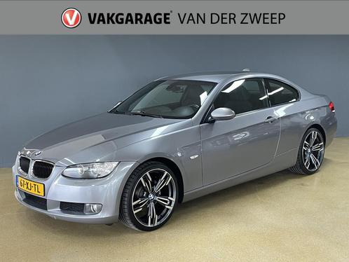 BMW 3-SERIE coupe 320i Introduction | Navi | NAP (bj 2007), Auto's, BMW, Bedrijf, Te koop, 3-Serie, ABS, Airbags, Airconditioning