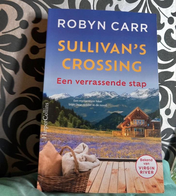 Robyn carr sullivan's crossing een verrassende stap, Boeken, Chicklit, Zo goed als nieuw, Ophalen of Verzenden