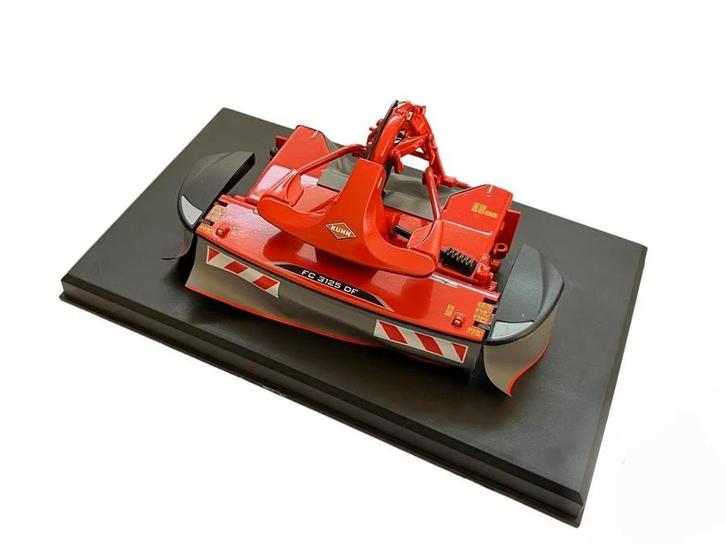 Kuhn FC 3125 Frontmaaier, Hobby en Vrije tijd, Modelauto's | 1:32, Nieuw, Tractor of Landbouw, Overige merken, Ophalen of Verzenden
