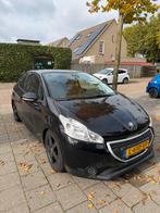 Peugeot 208 1.0 VTI 50KW/68PK 3-D 2015 Zwart, Auto's, Voorwielaandrijving, 450 kg, Zwart, Particulier