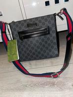 Gucci Messenger Bag, Sieraden, Tassen en Uiterlijk, Ophalen of Verzenden