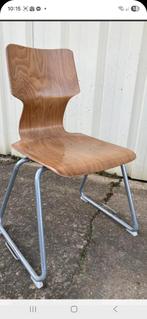 Te koop Pagholz vintage school stoelen, Huis en Inrichting, Stoelen, Ophalen, Gebruikt, Bruin, Metaal