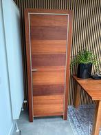 Kersenhouten kast, Ophalen, Met plank(en), Zo goed als nieuw, Minder dan 150 cm