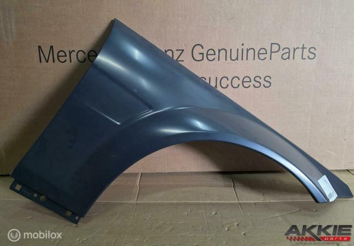 Mercedes C63 amg spatbord W204 C204 A2048800818, Auto-onderdelen, Carrosserie en Plaatwerk, Mercedes-Benz, Gebruikt, Ophalen of Verzenden