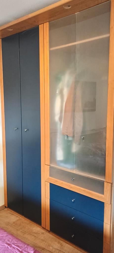 IKEA PAX kastensysteem – 3-delig | blauw/hout met spotjes, Huis en Inrichting, Kasten | Kledingkasten, Gebruikt, 200 cm of meer