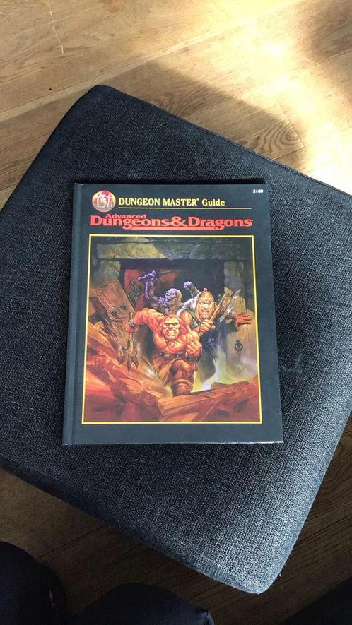 Advanced Dungeons & Dragons 2nd Edition Dungeon Master Guide, Hobby en Vrije tijd, Wargaming, Zo goed als nieuw, Boek of Catalogus