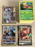 KADO TIP Set van 100 verschillende originele Pokemon kaarten, Ophalen of Verzenden, Zo goed als nieuw, Meerdere kaarten, Foil