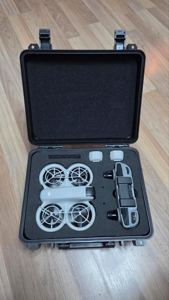 DJI Neo Fly More Combo, Audio, Tv en Foto, Drones, Zo goed als nieuw, Drone met camera, Ophalen of Verzenden