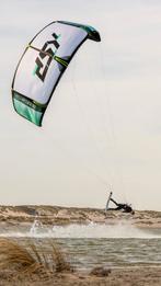 Kitesurf freestyle set., Watersport en Boten, Kitesurfen, Ophalen, Kitesurf-set, Twintip, 11 m²