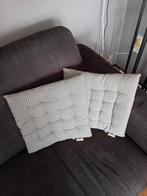 Kussen 2 stuks, Huis en Inrichting, Woonaccessoires | Kussens, Ophalen, Zo goed als nieuw, Groen, Vierkant