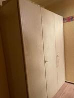 3 deurs kleding kast, Huis en Inrichting, Kasten | Kledingkasten, Ophalen, Gebruikt, Met hangruimte, 150 tot 200 cm