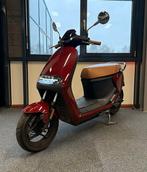 Segway E125S 25km/u Ruby Red 2022, Fietsen en Brommers, Gebruikt, Elektrisch, Ophalen, Overige merken