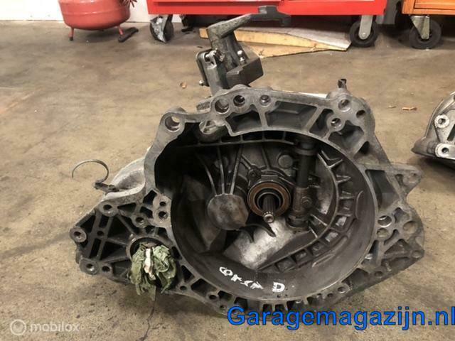 5-versnellingsbak GM12992510 Opel Corsa D 1.4 16V 2008, Auto-onderdelen, Transmissie en Toebehoren, Opel, Gebruikt, Ophalen
