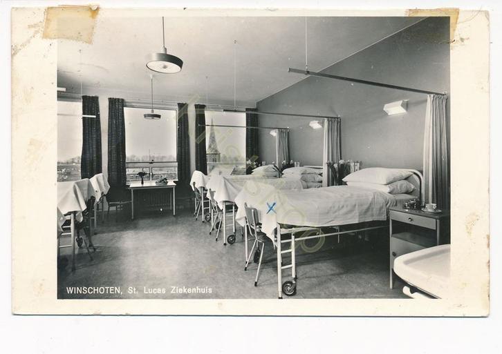 Winschoten - StLucas Ziekenhuis - 6 persoons kamer, Verzamelen, Ansichtkaarten | Nederland, Gelopen, Groningen, 1940 tot 1960