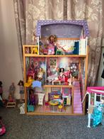 Barbiehuis met meubels en poppen, Ophalen, Gebruikt, Barbie