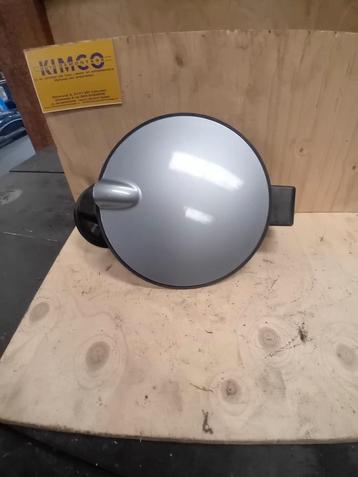 Tankklep + dop voor een Opel Corsa D 5-deurs bj.2009 beschikbaar voor biedingen