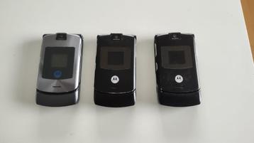 Motorola RAZR V3 + KRZR K1  compleet beschikbaar voor biedingen