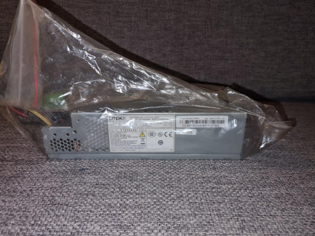 Liteon voeding Model PE-5221-08AF, Computers en Software, Interne voedingen, Ophalen of Verzenden, Nieuw