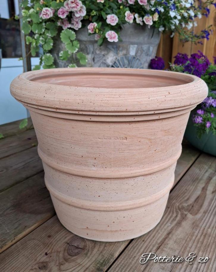 Italiaanse terracotta buitenpotterie, Tuin en Terras, Bloempotten, Nieuw, Rond, Ophalen