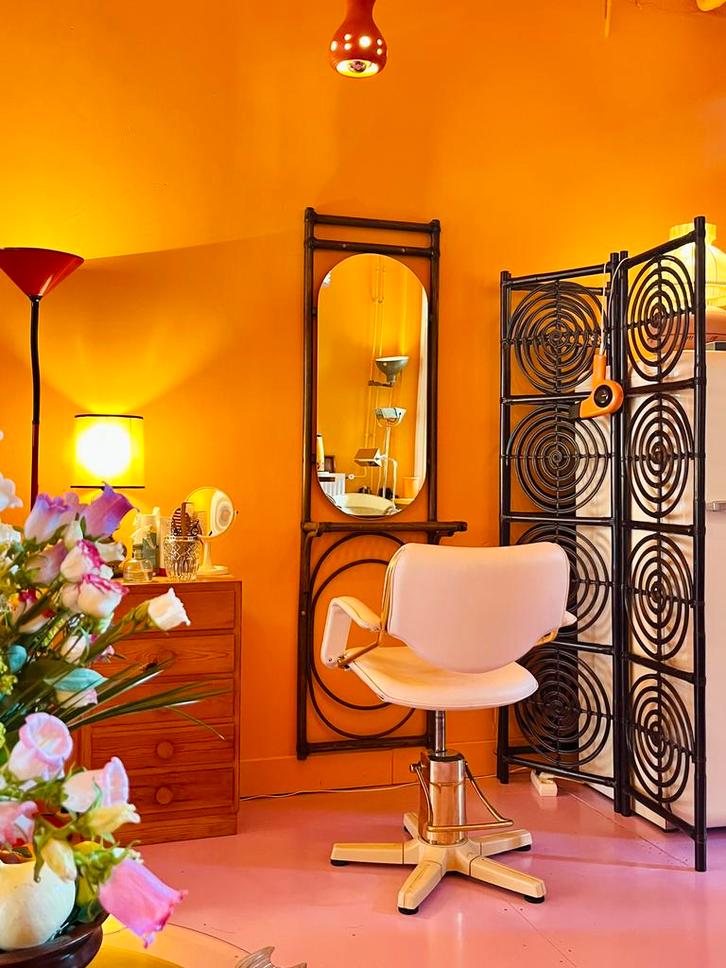 Vintage Jaren 60 Kappersstoel goud, Huis en Inrichting, Bureaustoelen, Gebruikt, Ophalen