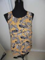 Gele top met bladerenprint Primark maat 42, Primark, Geel, Maat 42/44 (L), Ophalen of Verzenden