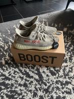 Yeezy Boost 350 v2 Maat 38 2/3, Ophalen of Verzenden, Zo goed als nieuw, Sneakers of Gympen