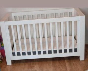 Kidsmill Alaska Ledikant hoogglans wit incl matras beschikbaar voor biedingen
