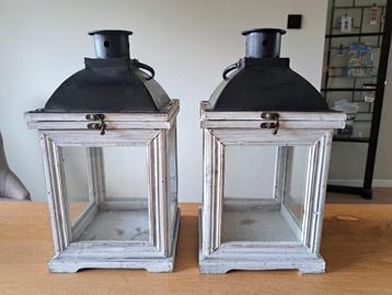 Leuke lantaarns 2 stuks  beschikbaar voor biedingen