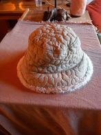 Beige Bucket Hat - Maat M, Ophalen of Verzenden, Zo goed als nieuw, Hoed