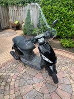 piaggio zip 2011, Fietsen en Brommers, Scooters | Piaggio, Ophalen of Verzenden, Zo goed als nieuw, Zip