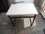 Vintage kinder tafeltje en stoeltje zithoogte 38 cm tafel 64, Kinderen en Baby's, Kinderkamer | Tafels en Stoelen, Ophalen, Gebruikt
