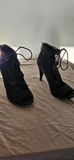Pumps maat 36 met veters, Ophalen, Pumps, Zwart, Zo goed als nieuw