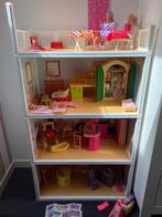 Barbie huis compleet met inrichting, Kinderen en Baby's, Speelgoed | Poppenhuizen, Gebruikt, Ophalen