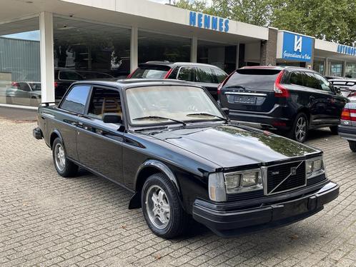 Volvo 242 2.1 TURBO Schuifdak Airco 242 TURBO (bj 1982), Auto's, Oldtimers, Bedrijf, Te koop, Airconditioning, Centrale vergrendeling