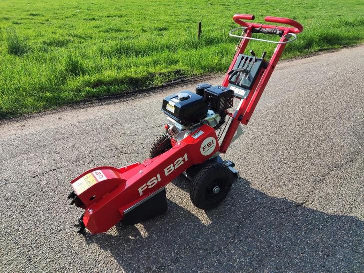 NIEUWE FSI stobbenfrees (type B21, 14 pk Kohler, 8 beitels), Zakelijke goederen, Machines en Bouw | Tuin, Park en Bosbouw, Overige typen