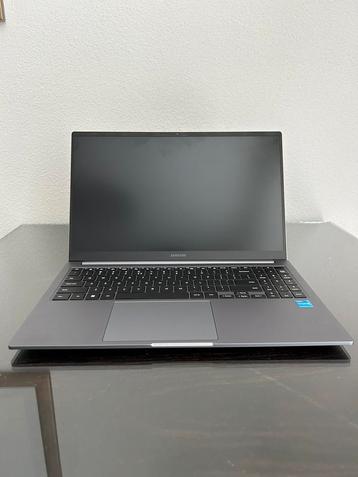 Samsung Galaxy Book 4 - Zgan ! beschikbaar voor biedingen