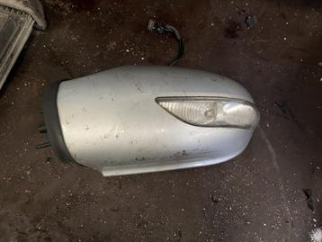 Rechter buitenspiegel Mercedes B-klasse 2005 beschikbaar voor biedingen