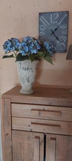 Stenen Vaas met Blauwe Hortensia's, Steen, Blauw, Ophalen of Verzenden, Zo goed als nieuw