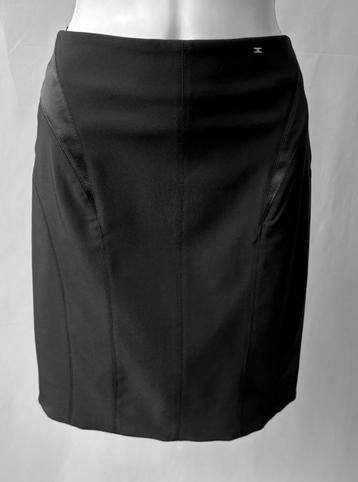 ELISABETTA FRANCHI Zwarty stretch rok  Maat IT 48 - EU 40/42 beschikbaar voor biedingen