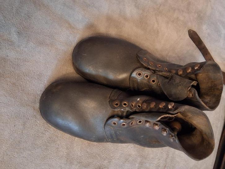 Duitse schoenen ww2, Verzamelen, Militaria | Tweede Wereldoorlog, Landmacht, Kleding of Schoenen, Duitsland, Ophalen