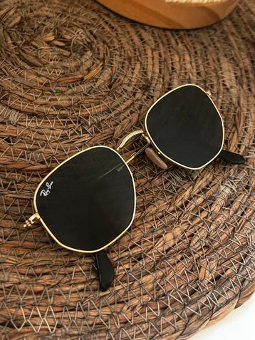 Rayban HEXAGONAL FLAT beschikbaar voor biedingen
