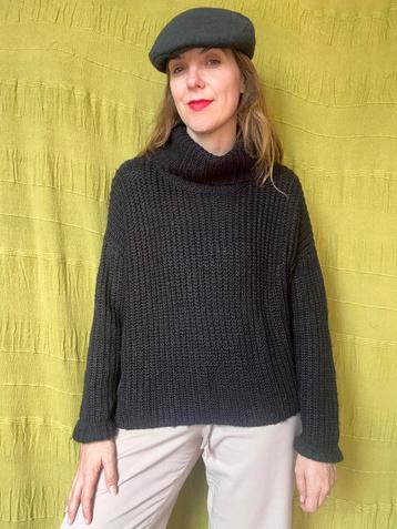 Zwarte trui / coltrui - H&M - gebreid - L/40 beschikbaar voor biedingen