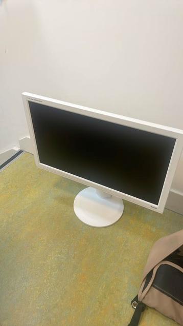 Computer monitor HDMI beschikbaar voor biedingen