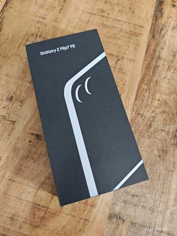 Samsung Galaxy Z Flip 7 FE – NIEUW & Geseald | €695,- ✅ beschikbaar voor biedingen