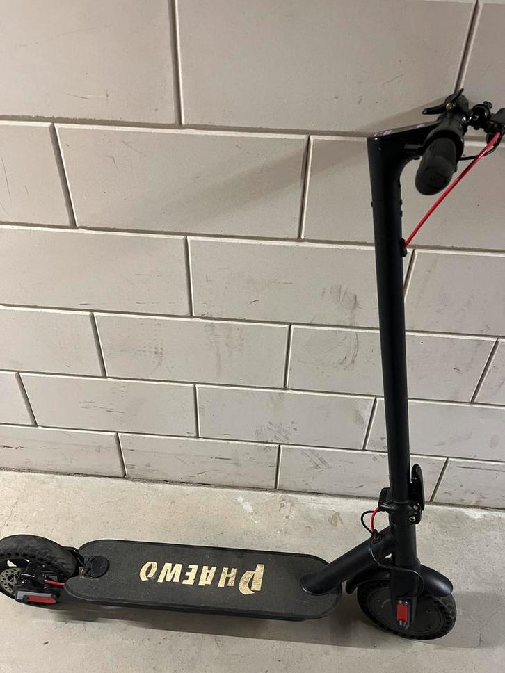 Phaewo elektrische step, Fietsen en Brommers, Steps, Zo goed als nieuw, Elektrische step (E-scooter), Ophalen