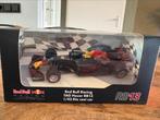 Red Bull Racing RB13, Ophalen of Verzenden, Zo goed als nieuw, Auto