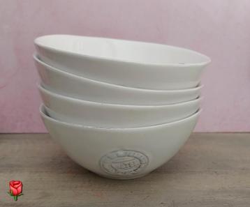 Bowls and Dishes WateR 4 witte schaaltjes 12 cm beschikbaar voor biedingen