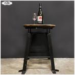 Oude industriële kruk Bijzettafel Tafeltje, Minder dan 55 cm, Gebruikt, Rond, Nb